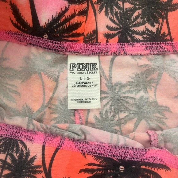 VS PINK Shorts Lot - Picture 9 of 10